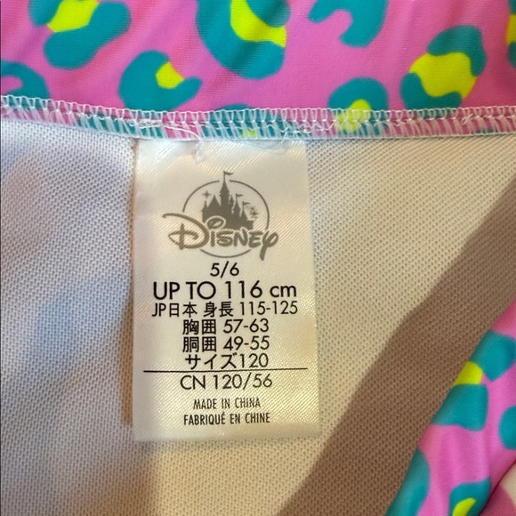 Girls 2 Piece Stitch Swimsuit (5/6) - Picture 8 of 10